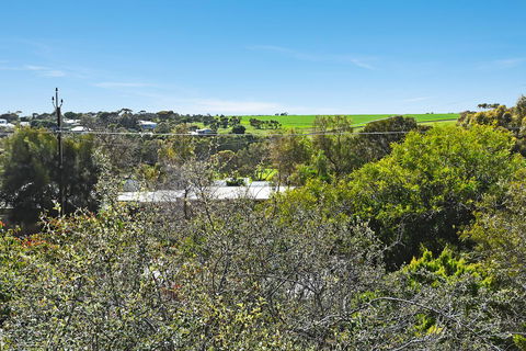 Port Of Call - Port Willunga - C21 SouthCoast Holidays - Perth Resorts 6