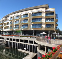 Lights Landing Apartments - Perth Resorts