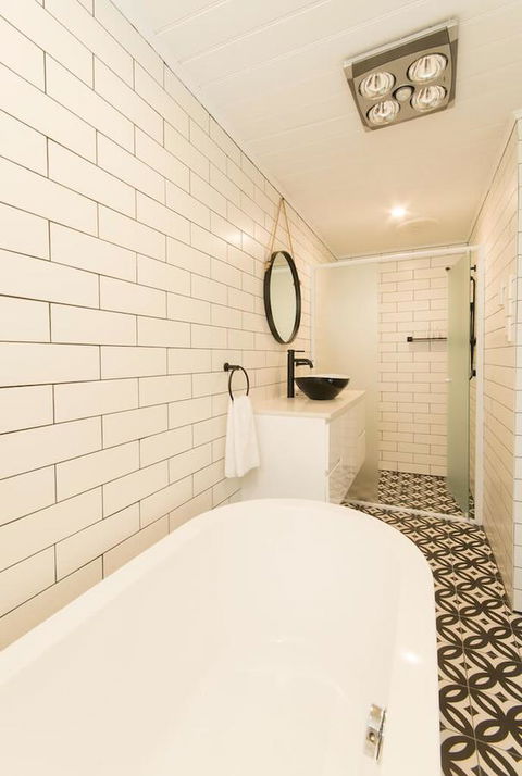 The Manor Basket Range - Accommodation Perth 1