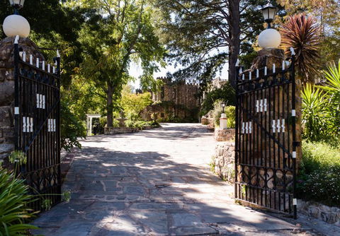 The Manor Basket Range - Accommodation Perth 14