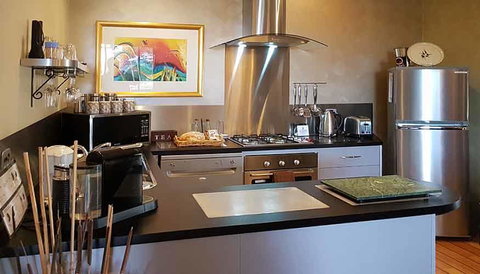 Riverview Rise Retreats - Perth Resorts 9