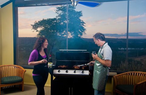 Riverview Rise Retreats - Perth Resorts 32