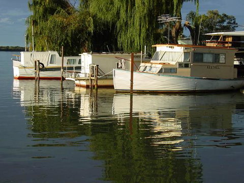 Riverview Rise Retreats - Perth Resorts 29