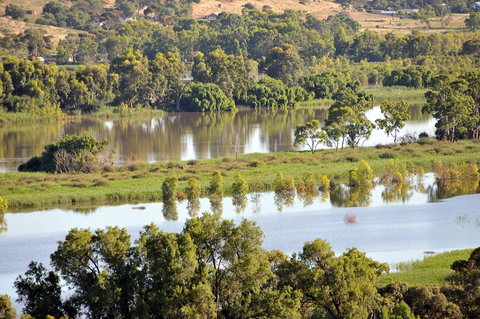 Riverview Rise Retreats - Perth Resorts 19