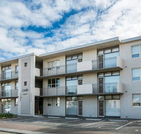 Glenelg Holiday Apartments - Corfu - Perth Resorts