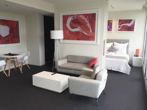 Tasha\'s Apartments On Warwick - Accommodation Perth 9
