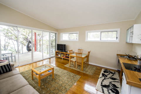 Smiths Lake House - Accommodation Perth 24