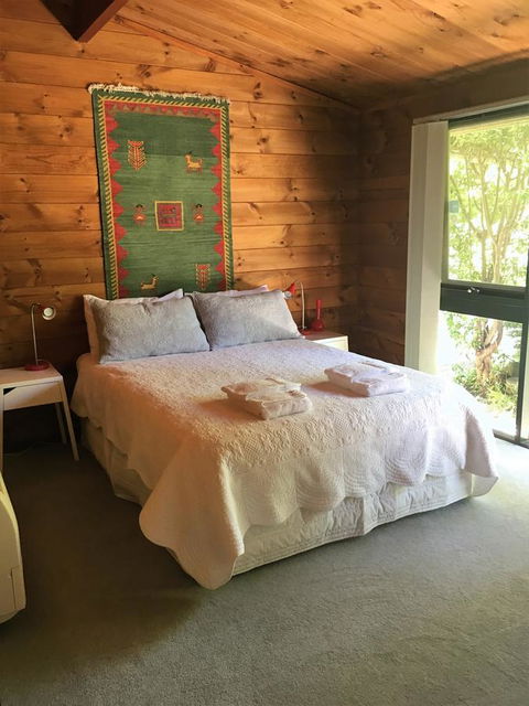 Hilltop - Accommodation Perth 8