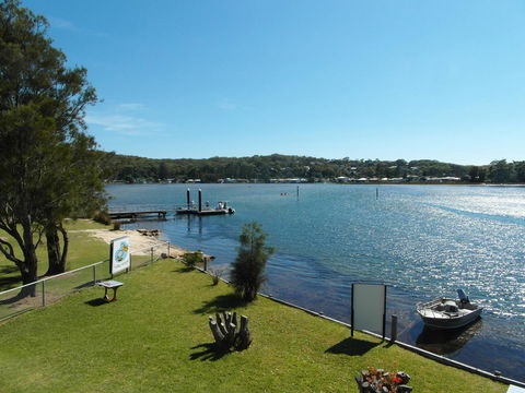 Lake Edge Apartments - Perth Resorts 3