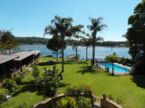 Lake Edge Apartments - Perth Resorts 0
