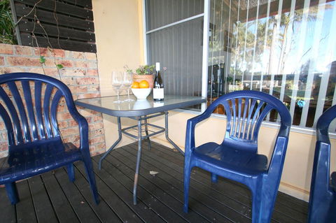 Lake Edge Apartments - Perth Resorts 12