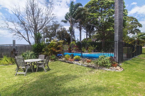 Lake Edge Apartments - Perth Resorts 2