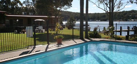 Lake Edge Apartments - Perth Resorts 20
