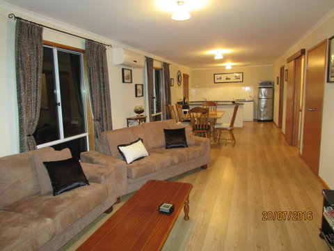 Lazy Days Cottage - Victor Harbor - Accommodation Perth 17