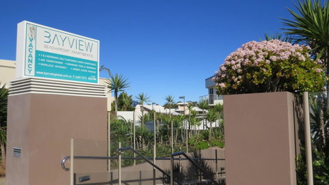 Bayview Beachfront Apartments, In Town Right On The Beach - Accommodation Perth 16