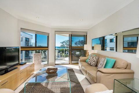 Bayview Beachfront Apartments, In Town Right On The Beach - Accommodation Perth 38