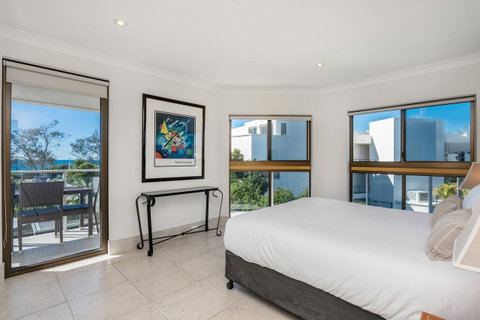 Bayview Beachfront Apartments, In Town Right On The Beach - Accommodation Perth 37