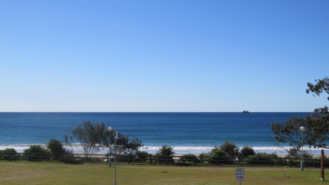 Bayview Beachfront Apartments, In Town Right On The Beach - Accommodation Perth 28