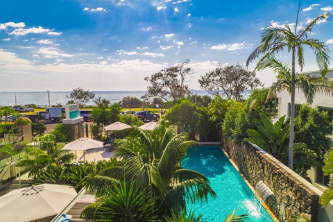 Bayview Beachfront Apartments, In Town Right On The Beach - Accommodation Perth 0