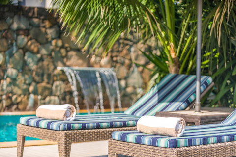 Bayview Beachfront Apartments, In Town Right On The Beach - Accommodation Perth 4