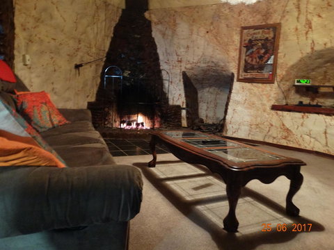 Di's Place - Perth Resorts 10