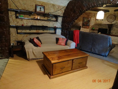 Di's Place - Perth Resorts 11