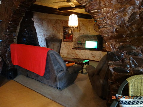 Di's Place - Perth Resorts 15