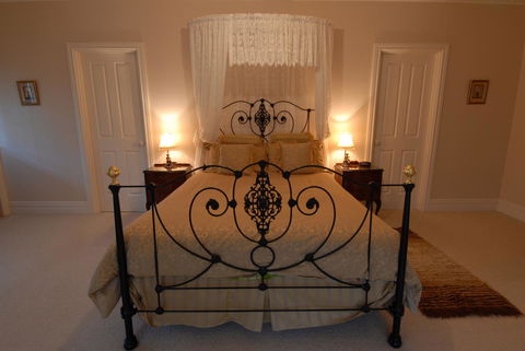 Angaston Saleyards Luxury Accommodation - Perth Resorts 36