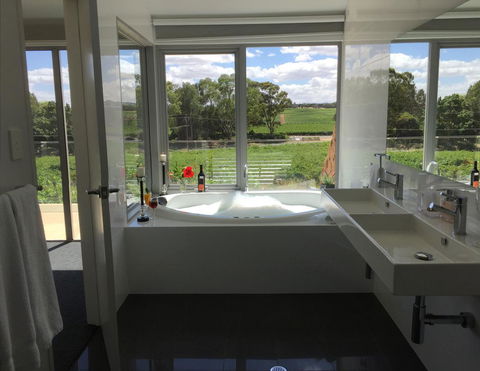 Barossa Shiraz Estate - Accommodation Perth 39