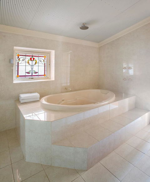 Barossa Shiraz Estate - Accommodation Perth 12