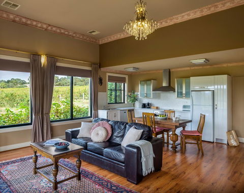 Barossa Shiraz Estate - Accommodation Perth 15