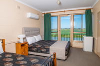 Book Tailem Bend Accommodation Vacations Accommodation Perth Accommodation Perth