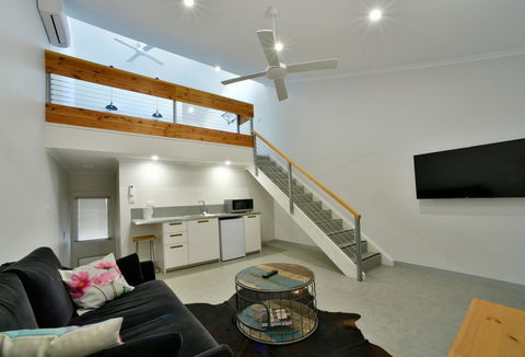 Great Northern Lodge - Accommodation Perth 1