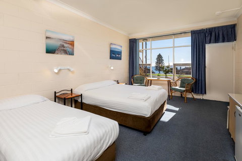 Blue Seas Motel - Accommodation Perth 11