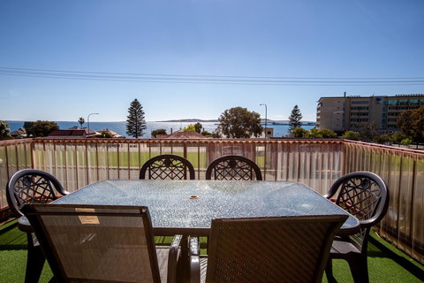 Blue Seas Motel - Accommodation Perth 7
