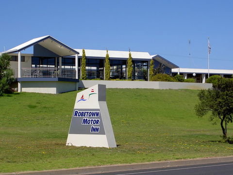 Robetown Motor Inn & Apartments - Accommodation Perth 0
