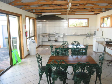 Robetown Motor Inn & Apartments - Accommodation Perth 6