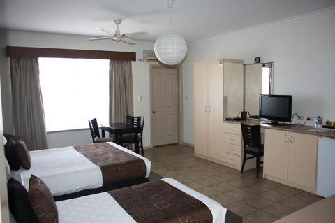 Lakeview Motel And Apartments - Accommodation Perth 7
