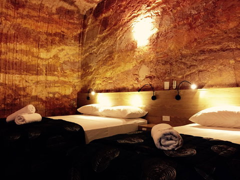 The Lookout Cave Underground Motel - Perth Resorts 34