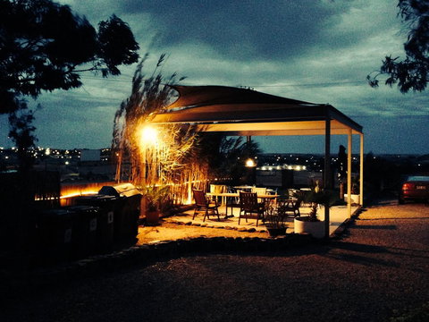 The Lookout Cave Underground Motel - Perth Resorts 14