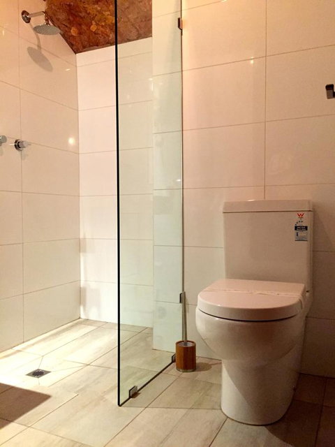 The Lookout Cave Underground Motel - Perth Resorts 38