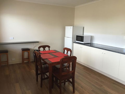 Blue Lake Motel - Accommodation Perth 26