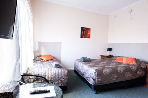 Blue Lake Motel - Accommodation Perth 16