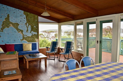 Dolphinview - Accommodation Perth 2