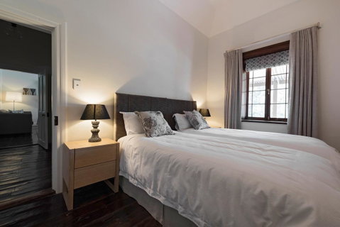 Jacobs Estate Cottage - Accommodation Perth 7