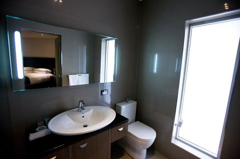 The Commodore - Perth Resorts 13