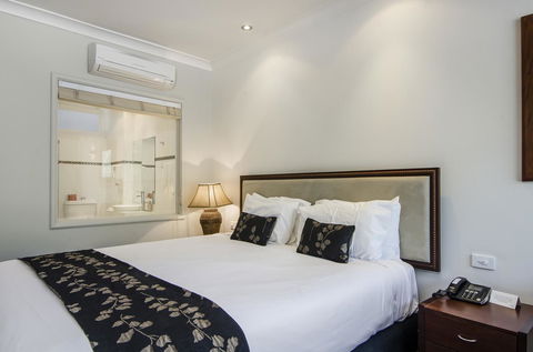 The Commodore - Perth Resorts 6