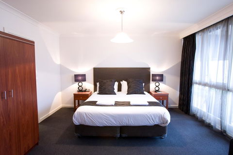The Commodore - Perth Resorts 7
