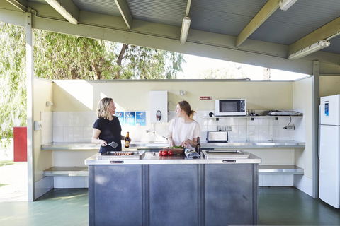 NRMA Victor Harbor Beachfront Holiday Park - Accommodation Perth 25