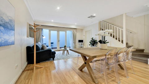 GOUGER 265 - Accommodation Perth 0